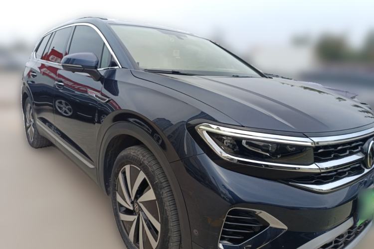 Used Volkswagen Talagon 2021 330TSI Two-Wheel-Drive Luxury Edition – Scenic Version Front Right 45 Deg