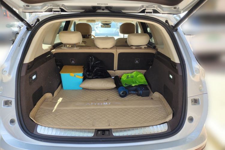 Used Hima AITO M7 2024 1.5T Intelligent Driving 4WD Max Edition 5 Seats Trunk