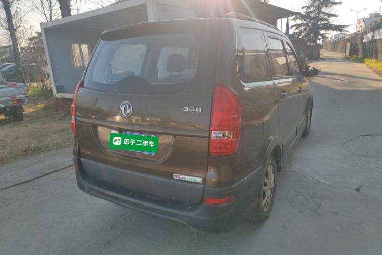 Used Dongfeng Fengon 360 2015 1.5L Manual Comfort 7-Seater China IV Standard
