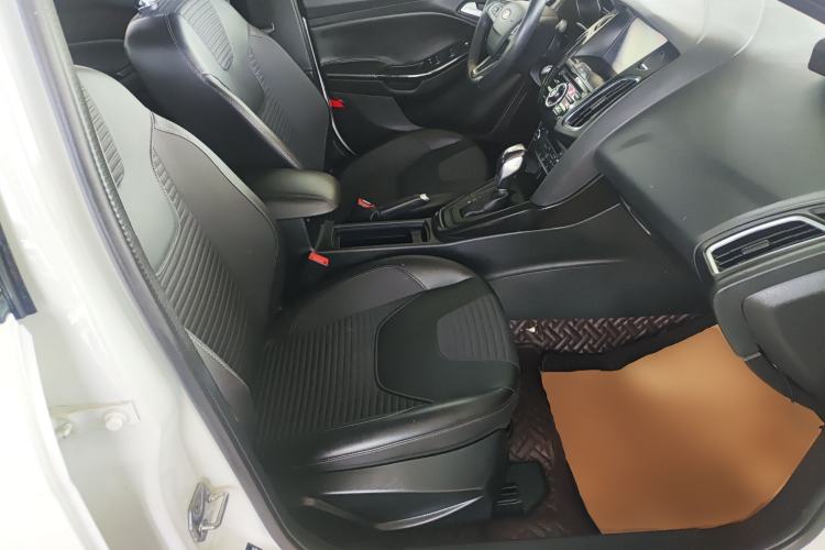 Used Ford Focus 2015 Sedan 1.6L Automatic Trend Model