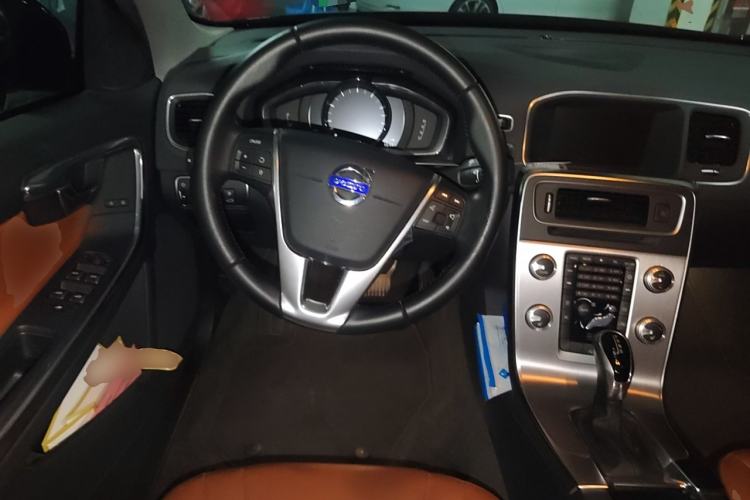 Used Volvo S60 2016 S60L T4 Zhiyuan Edition