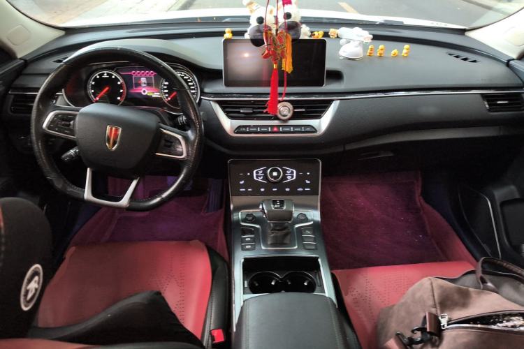 Used Hongqi H5 2022 Classic Model Facelift 1.8T Automatic Smart Connect Flagship Edition
