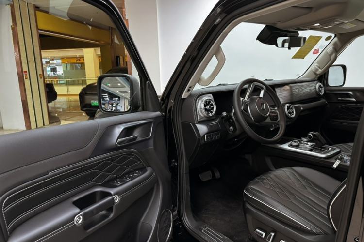 Used Tank 300 2024 2.0T Challenger
