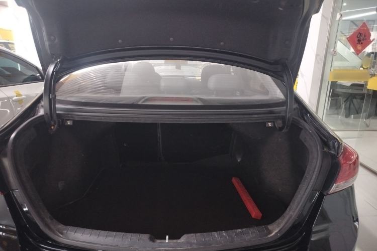 Used Hyundai Elantra (6th Generation / Lingdong) 2019 1.5L CVT Smart & Luxurious Trim Trunk