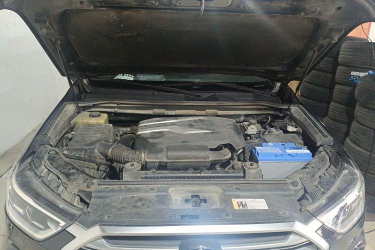 Used SAIC MAXUS D90 2017 2.0T Manual 4x4 Neptune Engine Bay