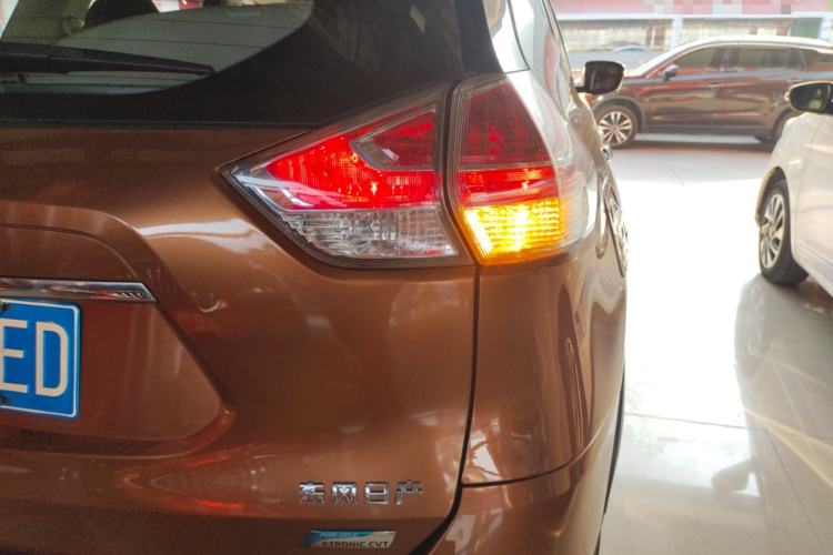 Used Nissan X-Trail 2014 2.5L CVT Luxury Edition 4WD