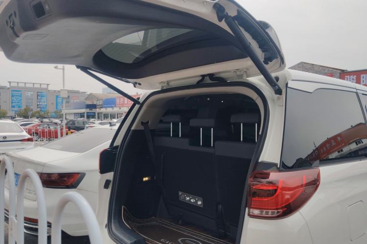 Used GAC Trumpchi M8 2021 Lingxiu Series 390T Deluxe Edition Trunk