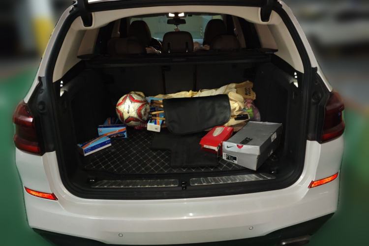 Used BMW X3 2020 xDrive25i M Sport Package Trunk