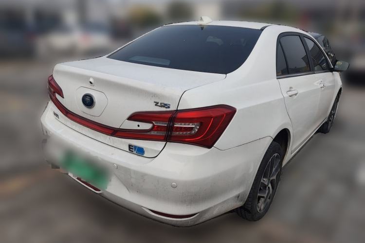 Used BYD Qin New Energy 2018 Qin EV450 Smart Connect Prestige Model
