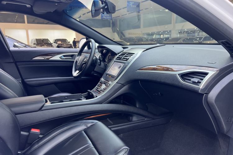 Used Lincoln MKZ 2020 2.0T Deluxe Edition
