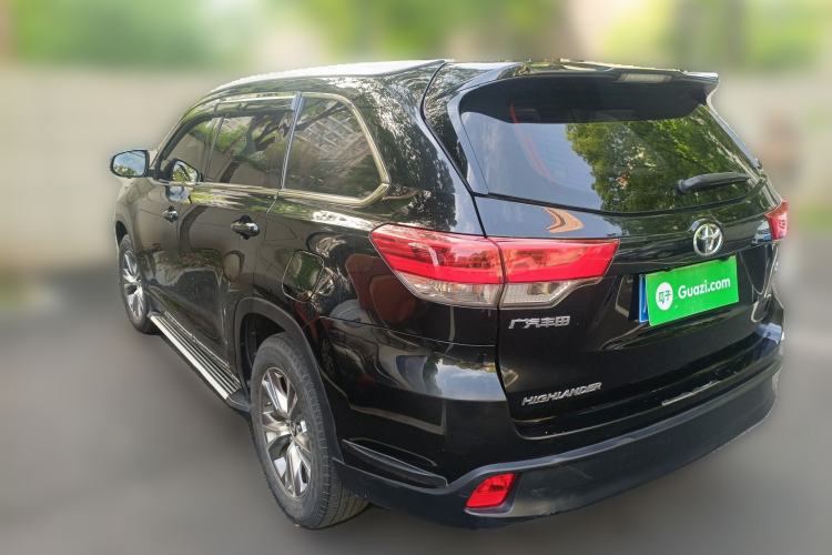 Used Toyota Highlander 2018 2.0T Two-Wheel Drive Elite Version 5 Seats China VI Standard