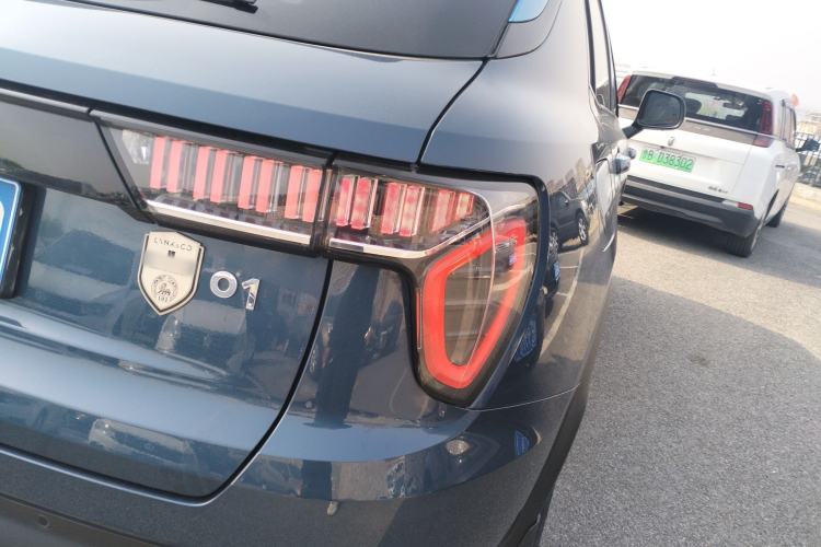 Used Lynk & Co 01 2017 2.0T Two-Wheel Drive Zhaopu Version
