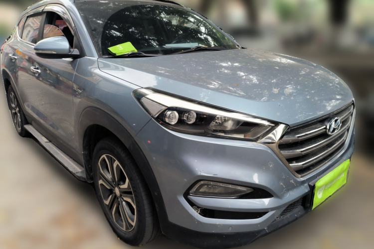 Used Hyundai Tucson 2015 1.6T Dual-Clutch Four-Wheel Drive Flagship Model
