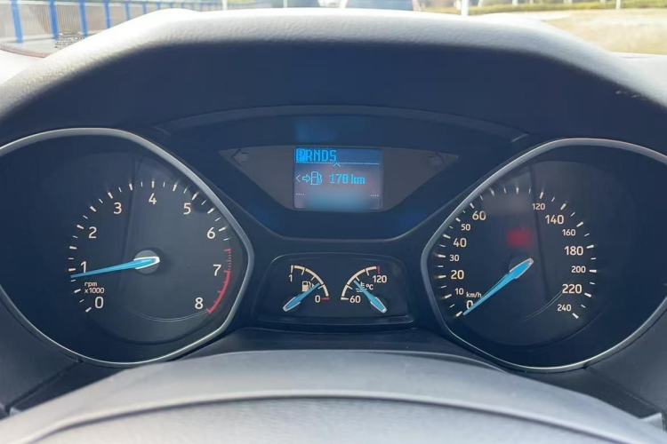 Used Ford Focus 2017 Hatchback EcoBoost 125 Automatic - Ultra-Powerful Style Edition with Smart Drive Features
