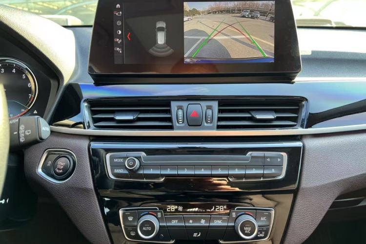 Used BMW X1 2020 sDrive25Li Leading Model
