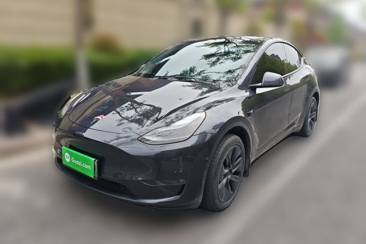 Used Tesla Model Y 2024 Long-Range All-Wheel-Drive Version