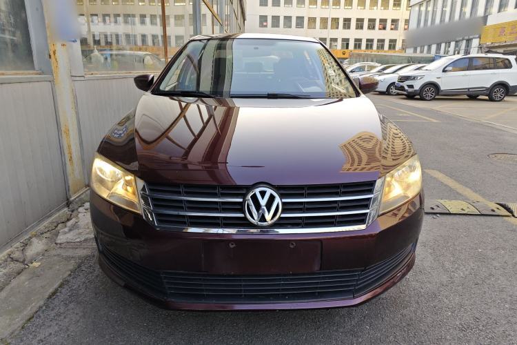 Used Volkswagen Lavida 2013 Revised Classic 1.6L Automatic Fashion Edition