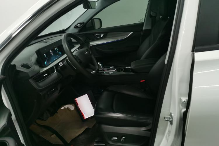 Used Chery Tiggo 8 PLUS 2022 290TGDI DCT Haoting Edition