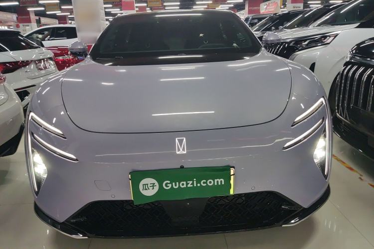 Used Avatr 06 2025 Pro Range-Extended Edition Front