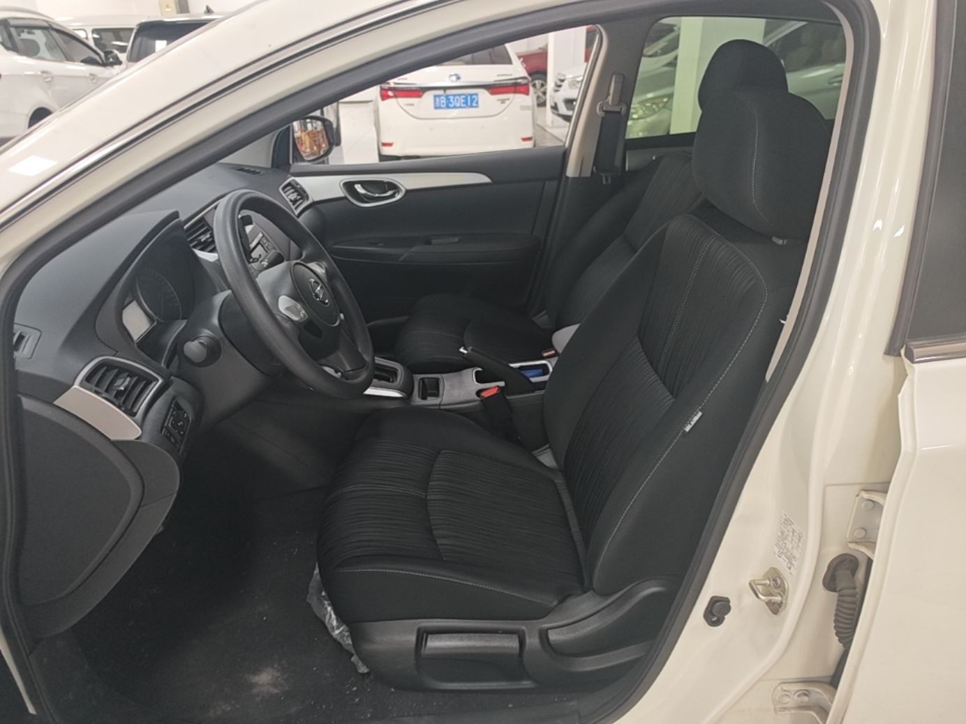 Vordere Reihe im Auto