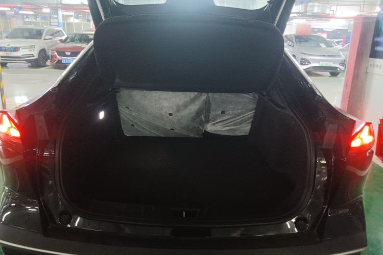 Used Deepal SL03 2025 Revised Version Range-Extended Elite Edition
