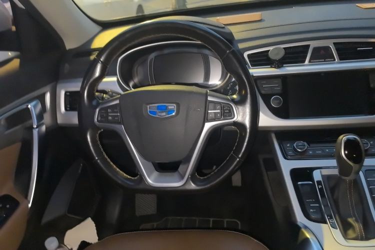 Used Geely Auto Emgrand X7 Sport 2016 1.8TD Automatic ZhiZun Version
