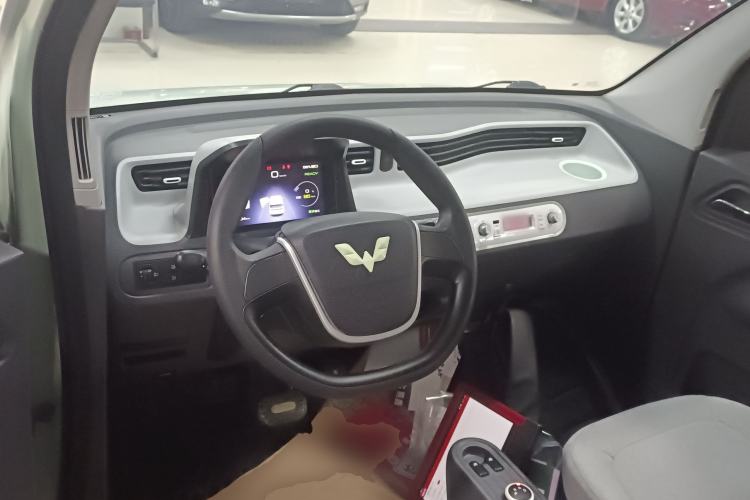 Used Wuling Hongguang MINIEV 2021 Macaron Premium Model – Lithium Iron Phosphate