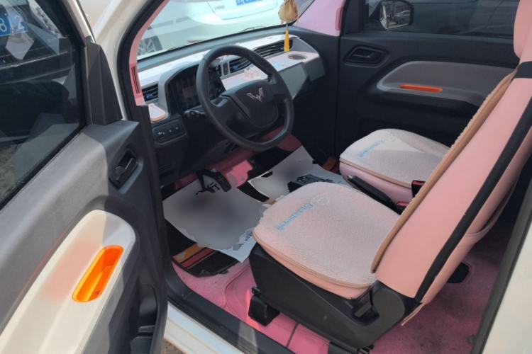 Used Wuling Hongguang MINIEV 2022 Easy Version Lithium Iron Phosphate Driver Seat