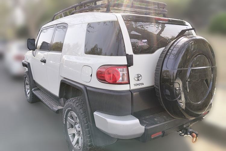 Used Toyota FJ Cruiser  Rear Left 45 Deg