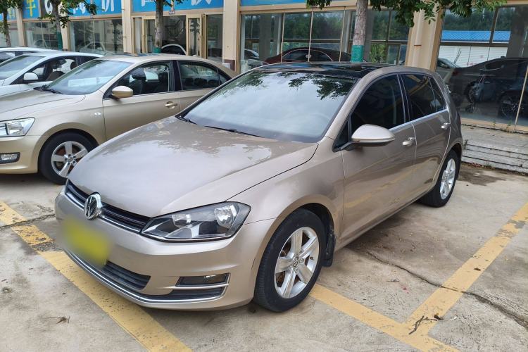 Used Volkswagen Golf 2015 1.4TSI Automatic Luxury Model