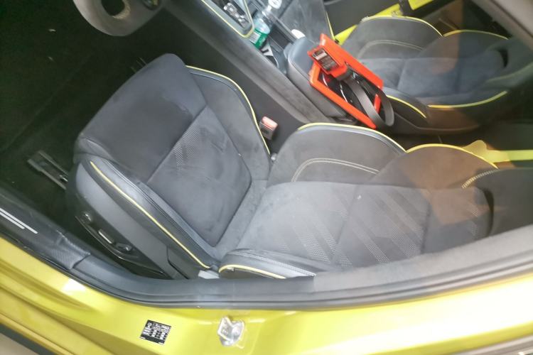 Used Lynk & Co 03 2019 03+ 2.0TD Automatic Wind-Chasing Edition Left Front Seat