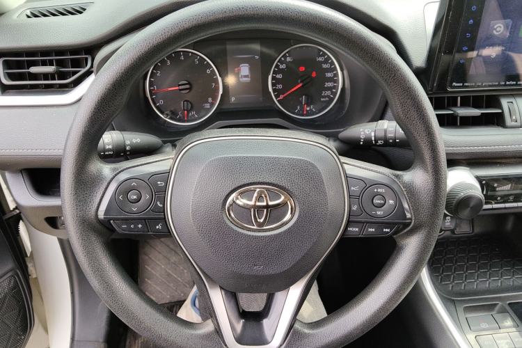 Used Toyota RAV4 2022 2.0L CVT Two-Wheel Drive Urban Edition

