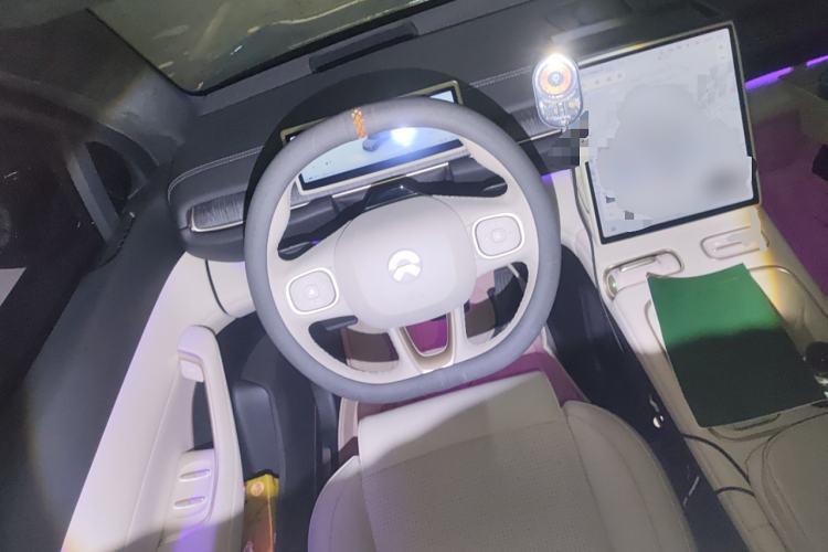 Used Nio ES6 2024 75 kWh
