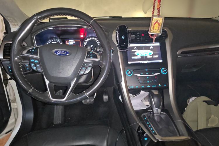 Used Ford Mondeo 2013 2.0L GTDi 200 Fashion Edition