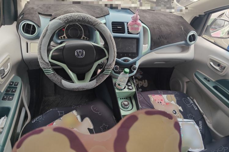 Used CHANGAN OSHAN Benni E-Star 2021 National Edition Colorful Version Lithium Iron Phosphate (31.18 kWh) Center Console