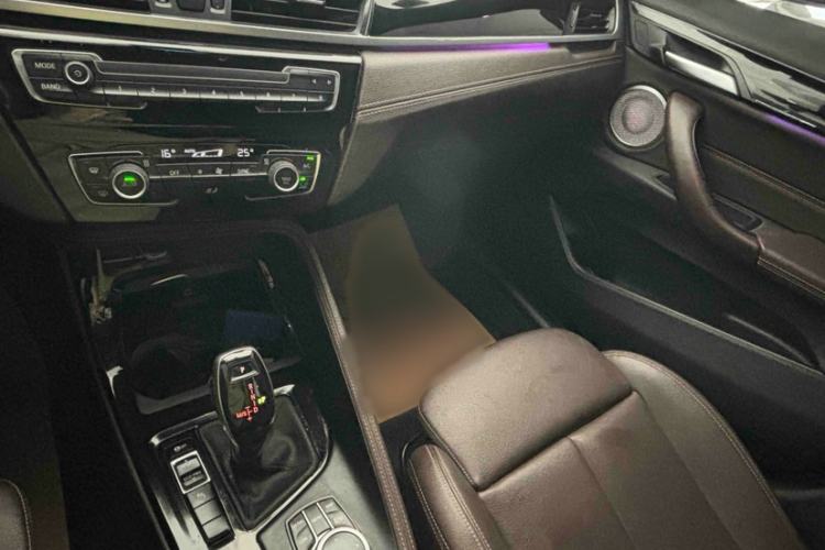 Used BMW X2 2021 sDrive25i Leading Model M Off-Road Package Interior 7