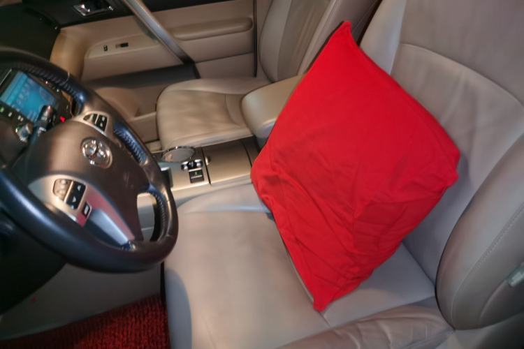 Used Toyota Highlander 2013 2.7L Two-Wheel Drive 7-Seater Zijin Edition Left Front Seat