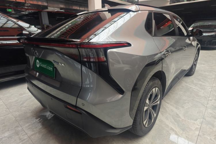 Used Toyota FAW bZ4X 2022 Two-Wheel Drive Long-Range PRO Version
