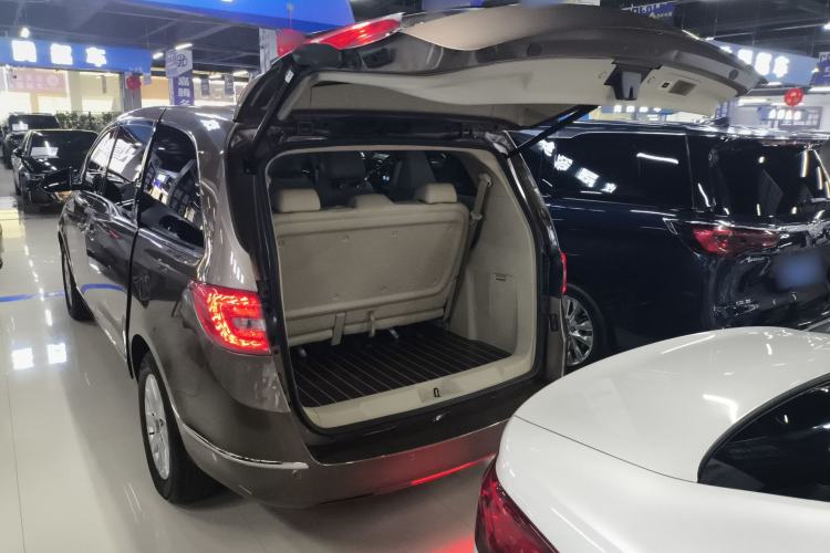 Used Buick GL8 2018 28T Luxury Model China VI Standard
