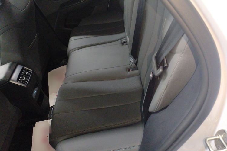 Used BYD Song Pro New Energy 2025 Second-Generation Intelligent Driving Version DM-i 115KM Excellence Edition Left Rear Seat