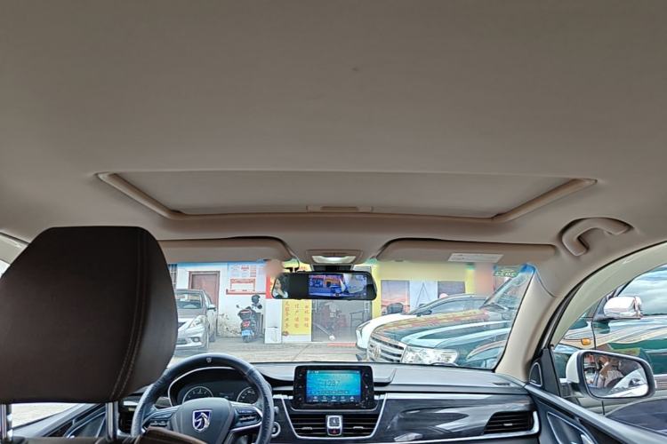 Used Baojun 560 2017 1.5T DCT Prestige Edition