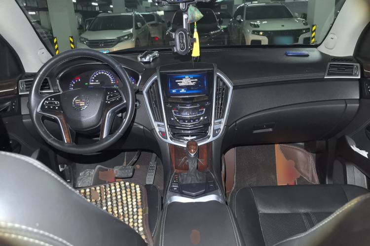 Used Cadillac SRX 2015 3.0L Elite Model
