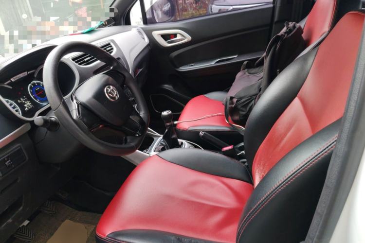 Used Brilliance V3 2015 1.5L Manual Comfort Model
