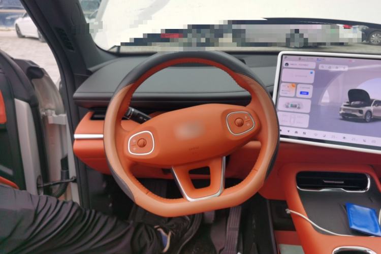 Used CHANGAN NEVO Q07 2025 215 Prestige Edition
