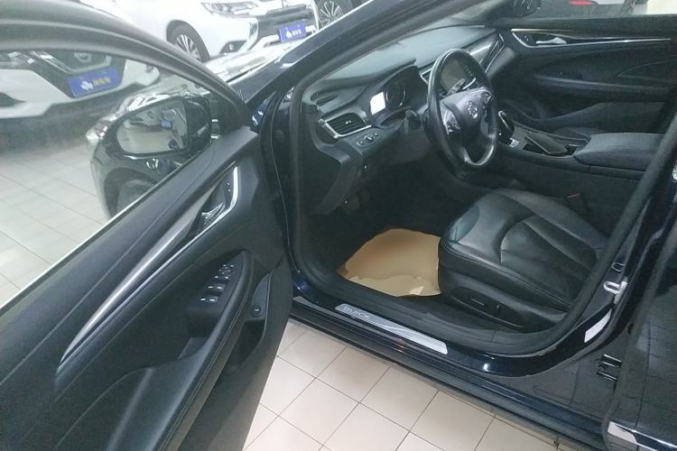 Used Buick LaCrosse 2020 652T Luxury Version
