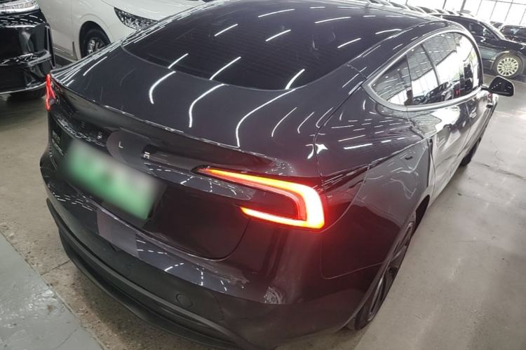 Used Tesla Model 3 2023 Rear-Wheel-Drive Version Rear Right 45 Deg