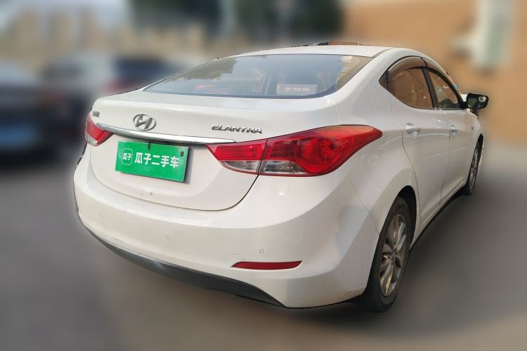 Used Hyundai Elantra (5th Generation / Langdong) 2015 1.6L Automatic Fashion Model