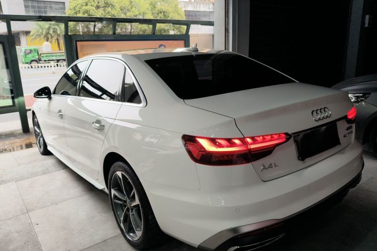 Used Audi A4L 2020 40 TFSI Luxury Dynamic Model