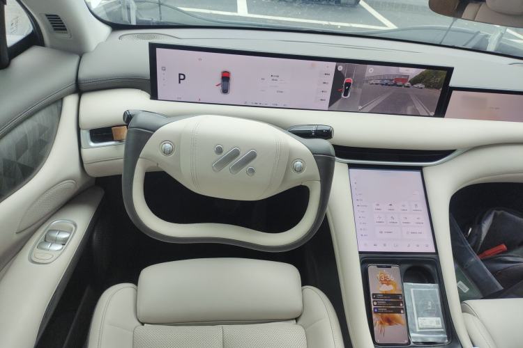 Used IM LS6 2023 Max Long-Range Version Steering Wheel