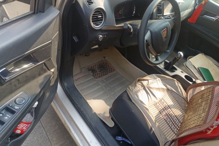 Used Roewe 350 2015 1.5L Manual Luxury Sunroof Edition